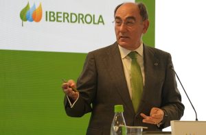 Iberdrola dispara un 40% sus beneficios en el arranque del año a pesar del nuevo impuesto a las eléctricas