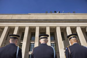 Un enamorado de las armas de 20 años: así es la persona que filtró los documentos sobre Ucrania