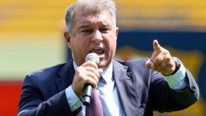 Las 10 preguntas claves para Laporta
