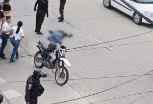Policías frustran un robo en Guayaquil, dos delincuentes fueron abatidos