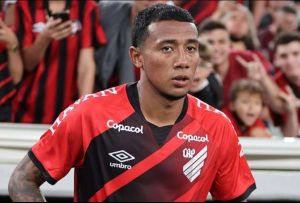 Bryan García es investigado por amaño de partidos