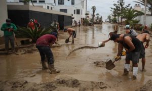 Fuertes lluvias en Perú ponen en riesgo a 1,3 millones de personas