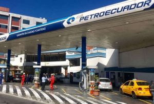 Precio de las gasolinas Súper y Ecoplus bajará desde el 12 de junio