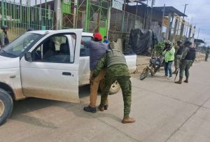Unas 167 personas aprehendidas en fase de control militar de la frontera Ecuador-Colombia