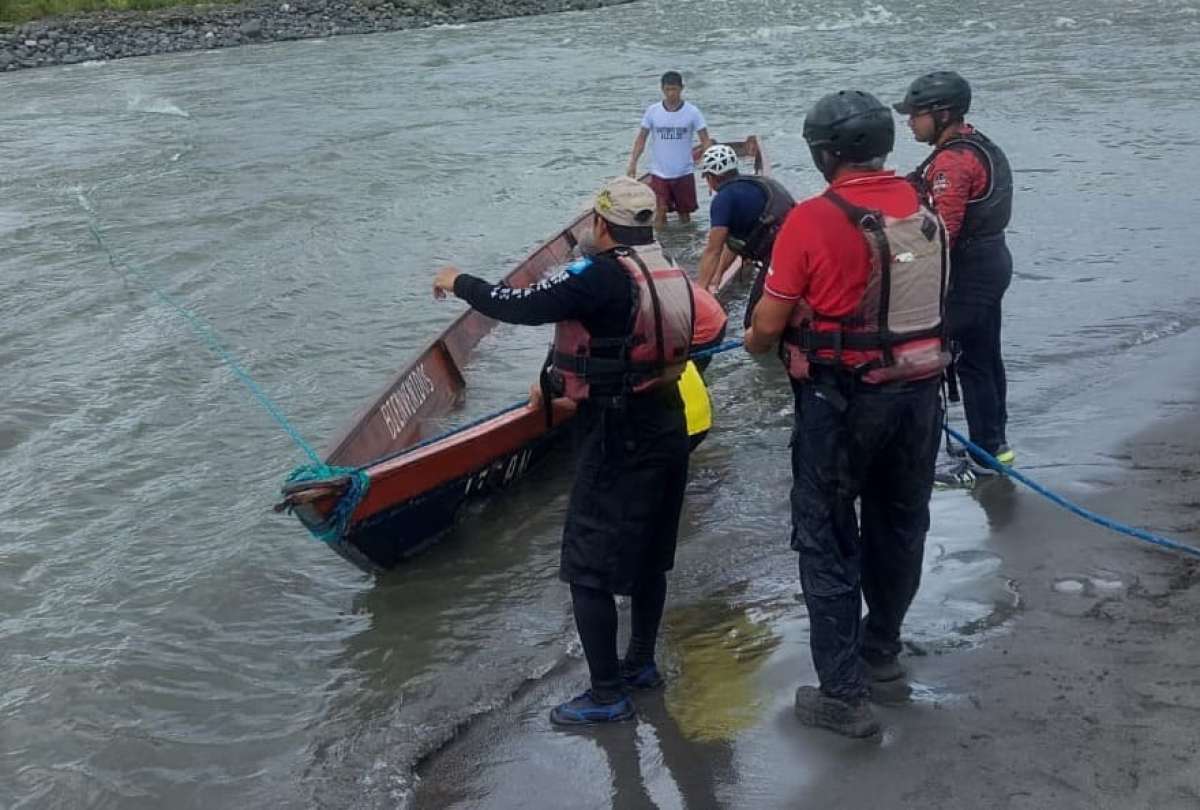 Nueve personas fueron rescatadas del río ‘Pastaza’ por coordinación del ECU 911