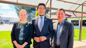 Ecuatoriano nominado al premio Nobel: que los niños amen las matemáticas es su meta