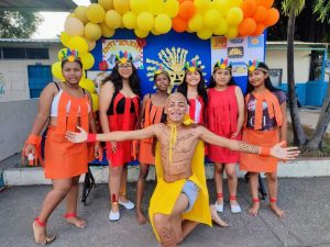 Estudiantes promueven tradiciones ancestrales y el cuidado del medio ambiente