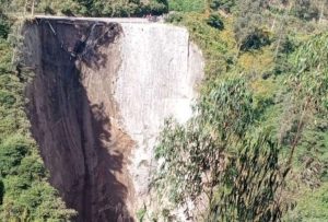 Quito: Municipio determinó las rutas alternas ante el derrumbe en Los Conquistadores