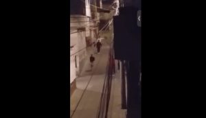 La líder de la banda que inició la violencia en el Comité del Pueblo ha tenido 13 detenciones y sigue libre