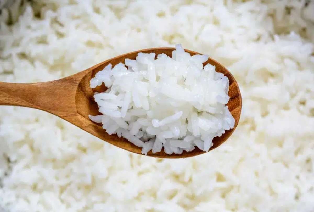¿Se debe o no lavar el arroz antes de cocinarlo?