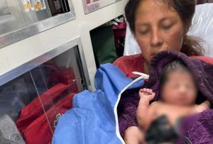 Mujer dio a luz mientras intentaba cruzar la frontera México-EE.UU