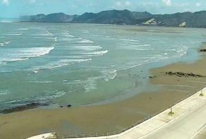 Inocar advierte olas de hasta 2,6 metros en las costas del país