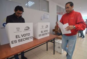 Elecciones anticipadas 2023: 39,6 millones de papeletas se imprimirán para la primera vuelta presidencial y de asambleístas