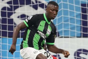Moisés Caicedo vistió nuevamente la camiseta del Brighton