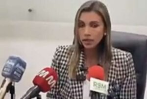 Marciana Valdivieso asumió la alcaldía de Manta