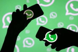 Así puede descubrir si su pareja oculta chats de WhatsApp