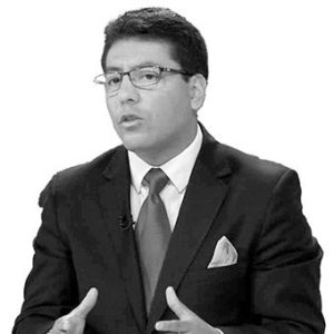 César Ulloa._ Campaña anticipada