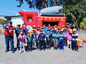Bomberos educan a quiteños para prevenir incendios forestales
