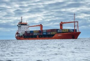 3 508 contenedores llegaron a Galápagos para abastecimiento