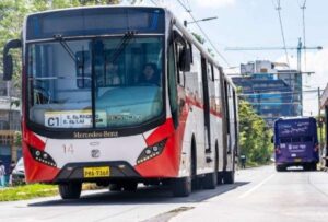 Trolebús y Ecovía extenderán sus horarios de operación hasta las 02:00