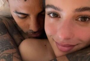 Rauw Alejandro detalla su ruptura con Rosalía en su última canción