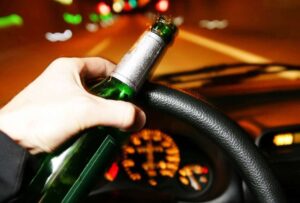 Italia probará taxis gratis para quienes superen límites del alcohol