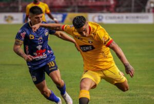 Barcelona salva un punto en el Reales Tamarindo frente a Delfín