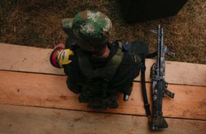 Colombia y las disidencias de las FARC anuncian mesa de diálogo