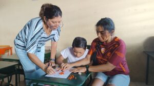 Estudiantes con discapacidad siguen avanzando en su educación con docentes de Apoyo a la Inclusión