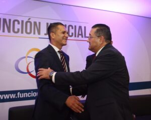 La ácida pugna judicial oculta los problemas reales del sistema