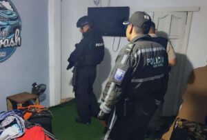 En Guayas, Militares y policías aprehendieron a dos personas