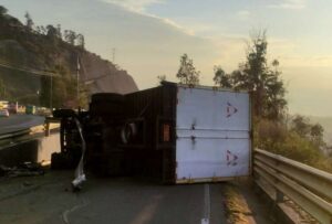 Vía sea declarada en emergencia