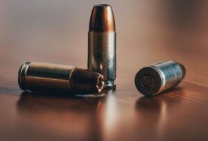 Mujer disparó contra un ladrón 