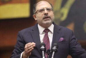 Henry Kronfle asumió la presidencia de la Asamblea