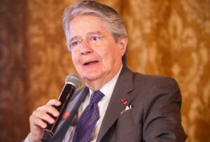 Se despidió del poder con una última cadena<br>Guillermo Lasso