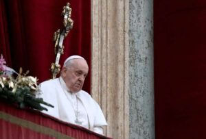 Durante su mensaje de Navidad, el papa Francisco pidió un alto al fuego y el fin de la guerra entre Israel y Hamas.