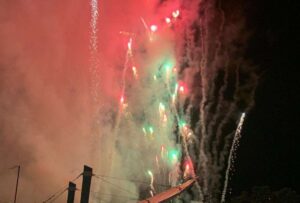 El ministro de Turismo, Niels Olsen, se pronunció sobre el uso de pirotecnia en las Islas Galápagos