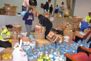 La Presidencia abrió la posibilidad de realizar donaciones de comida para entregar a policías y militares mientras cumplen con su trabajo