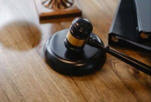 Tribunal de Apelaciones del Vaticano dictó sentencia sobre un sacerdote por el delito de “corrupción de menores”