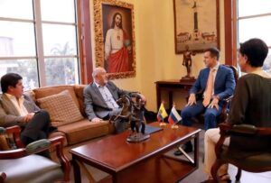 El presidente de la República, Daniel Noboa Azin, mantuvo una reunión con el embajador de Rusia en Ecuador