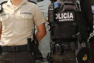 Mediante un operativo de inteligencia de la Policía Nacional, cinco policías fueron detenidos