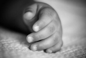 Oscar Sebastián L. de 17 años fue capturado por el asesinato de una bebé de tres meses en la parroquia Sinincay en Cuenca