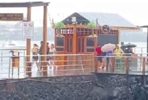 Una aeronave se accidentó en las aguas de Galápagos