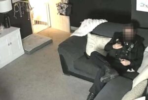 Dos policías británicos pasaron cuatro horas en la casa de una mujer desaparecida