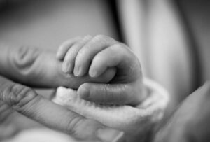 Booyoung Group, con sede en Seúl, planea pagar a sus empleados cerca de USD 75.000 cada vez que tengan un bebé