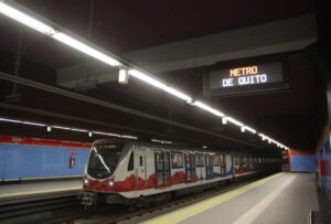 La operación del Metro de Quito se reanudó a las 14:55 de este 21 de marzo