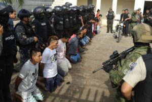 Fuerzas Armadas y Policía realizaron un megaoperativo de seguridad en Guayaquil