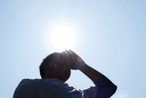 Según un informe emitido por el Instituto Ecuatoriano de Meteorología e Hidrología (Inamhi), para este viernes, 15 de marzo de 2024, se advierte niveles de radiación altos y extremadamente altos en varias zonas del Ecuador