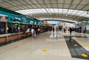 No habrá restricciones de circulación para el transporte intercantonal e interprovincial del país durante el feriado de Semana Santa