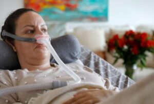 El nombre de Paola Roldán retumbó en Ecuador, tras pedir la legalización de la eutanasia